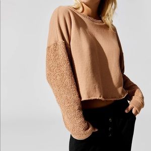 Donni Cropped Poodle Sweatshirt in Camel. Sz S.